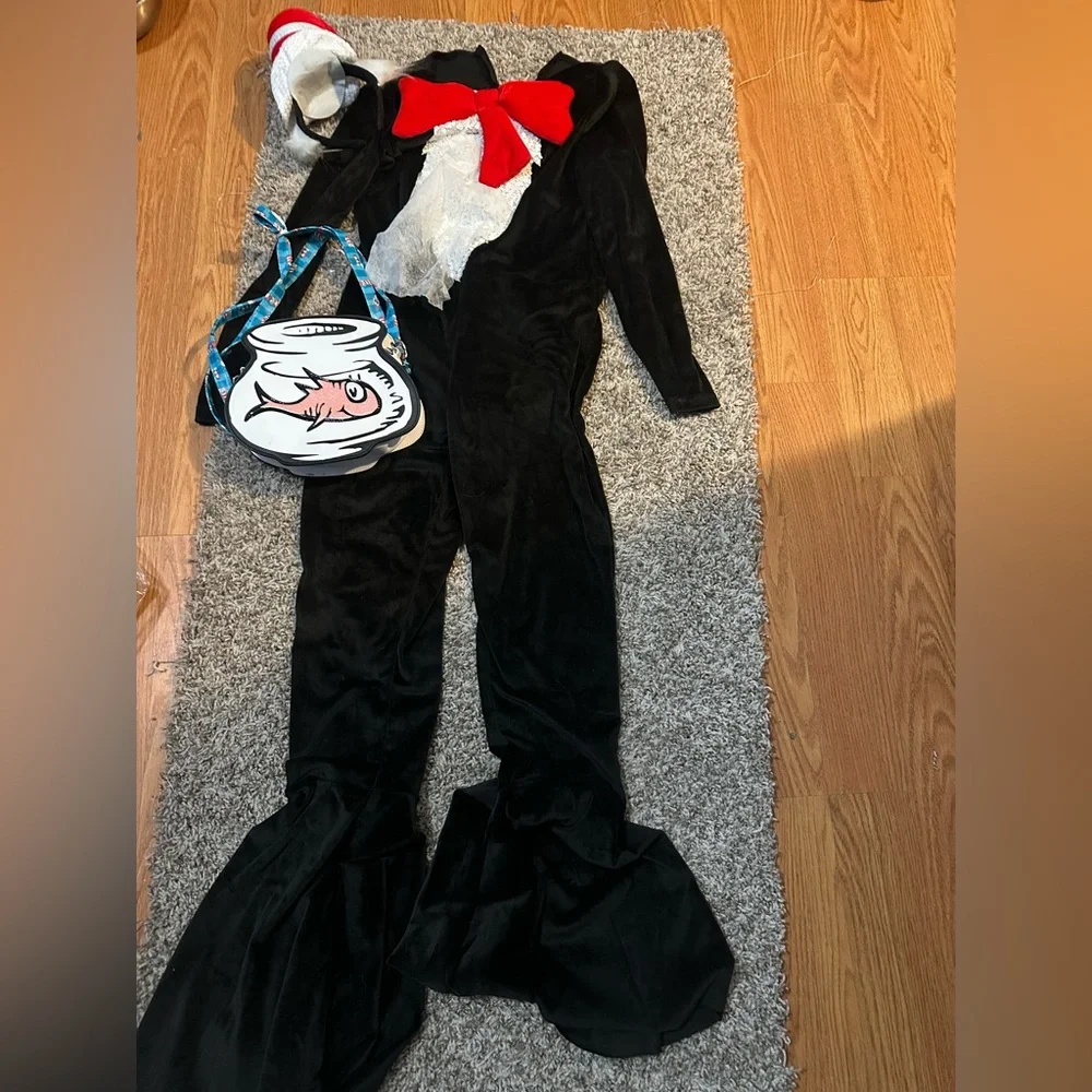 Spirit Halloween Adult Cat in the Hat Bell Bottom Jumpsuit Costume Dr. Seuss SzM - Picture 6 of 9